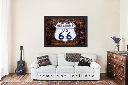 Печат на снимки Route 66 (без рамка) Изображението на пътен знак, На фона На тухлена стена по Протежение на Дънната път в Оклахома